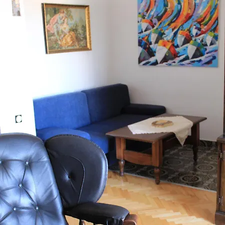 Lukacic Apartament *