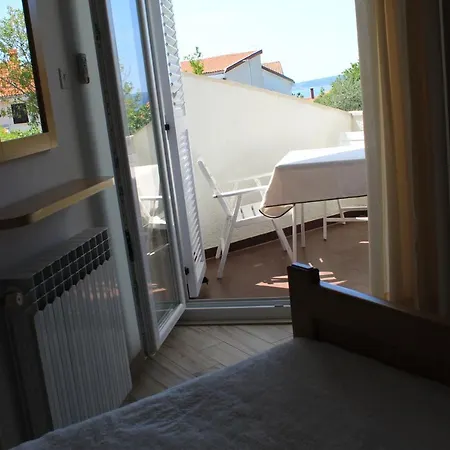 Lukacic Apartment Krk Town