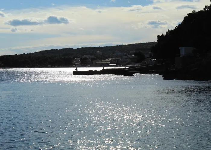 Lukacic Daire *