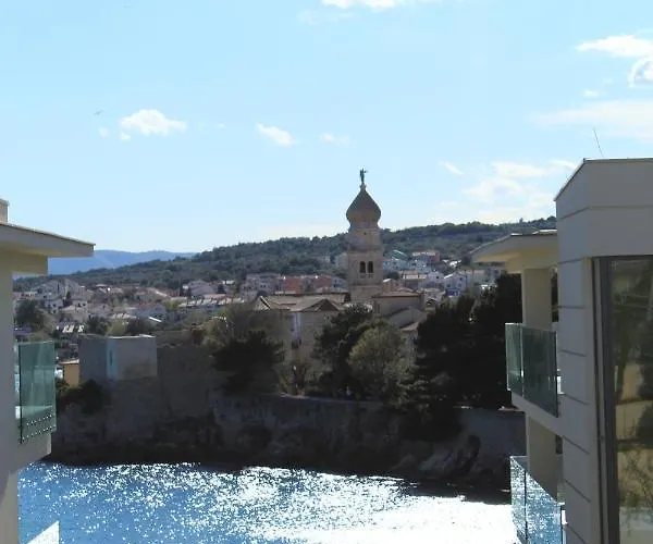 Daire Lukacic Krk Town